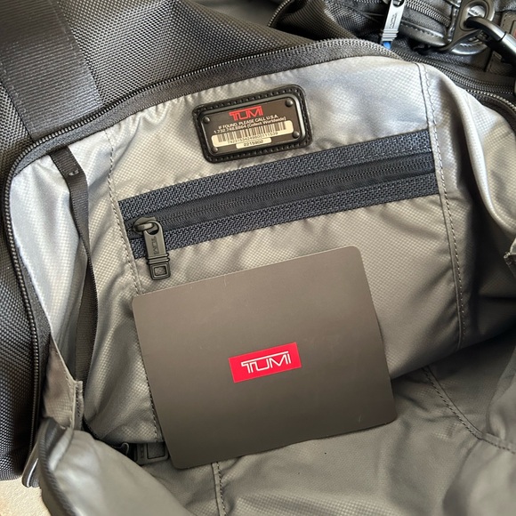 Tumi Nylon Alpha Double Expansion Travel Satchel - Picture 12 of 17